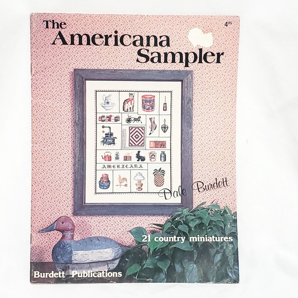 Americana Sampler 21 Country Miniatures Cross Stitch Booklet Dale Burdett 1982